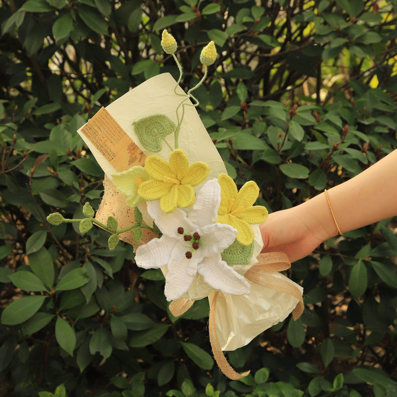 Lily & Daffodil Serenade